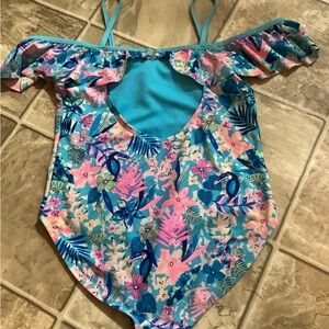 Ruffle swimsuit